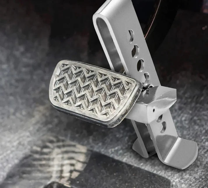 CANDADO ANTIRROBO DE PEDAL VEHICULAR.